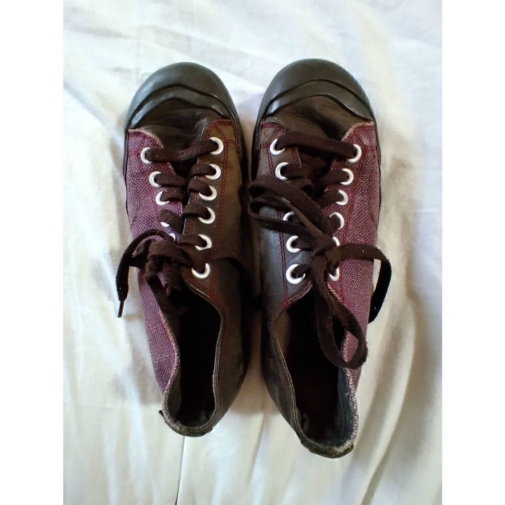 Keen Canvas Casual Sneaker Shoes Low Too Size 7.5 Womens